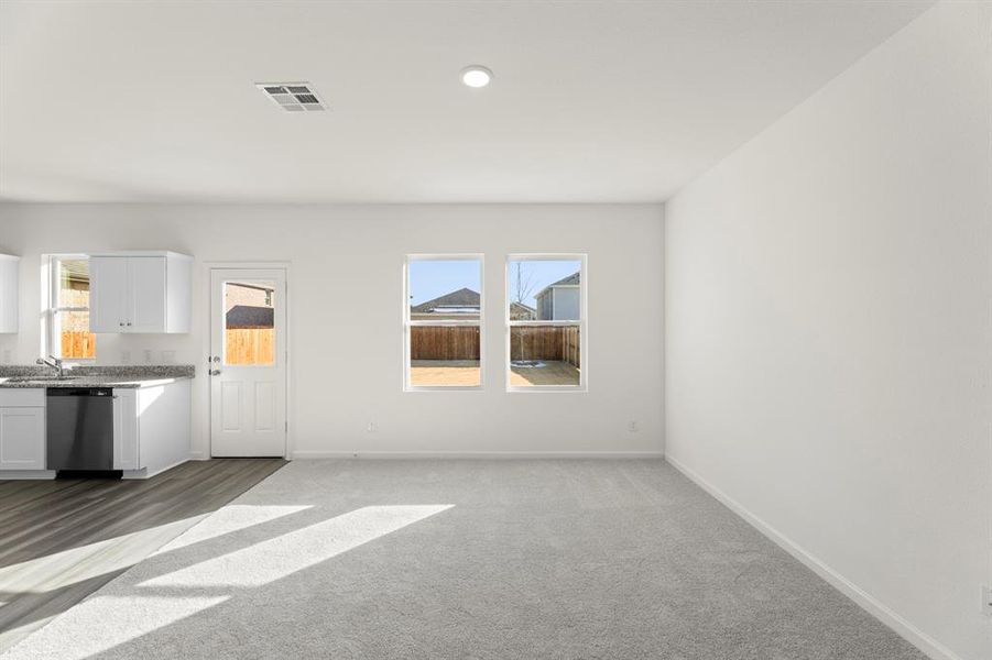 07. 205 Connecticut - Family (2)