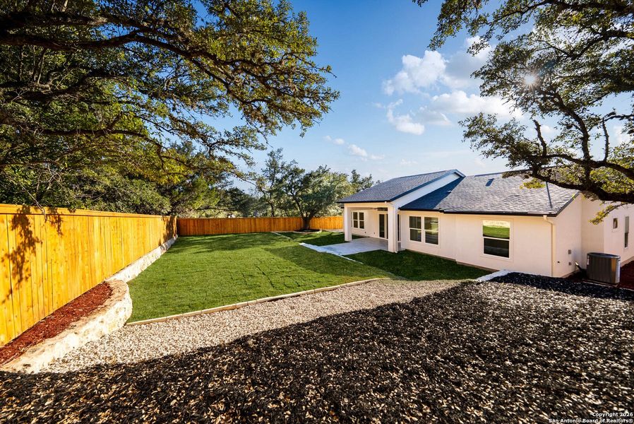 Exterior details and patio area of a home in , San Antonio (Image 21).