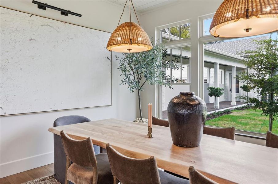 Furnished interior view inside a new home in , Oakland (Image 7).