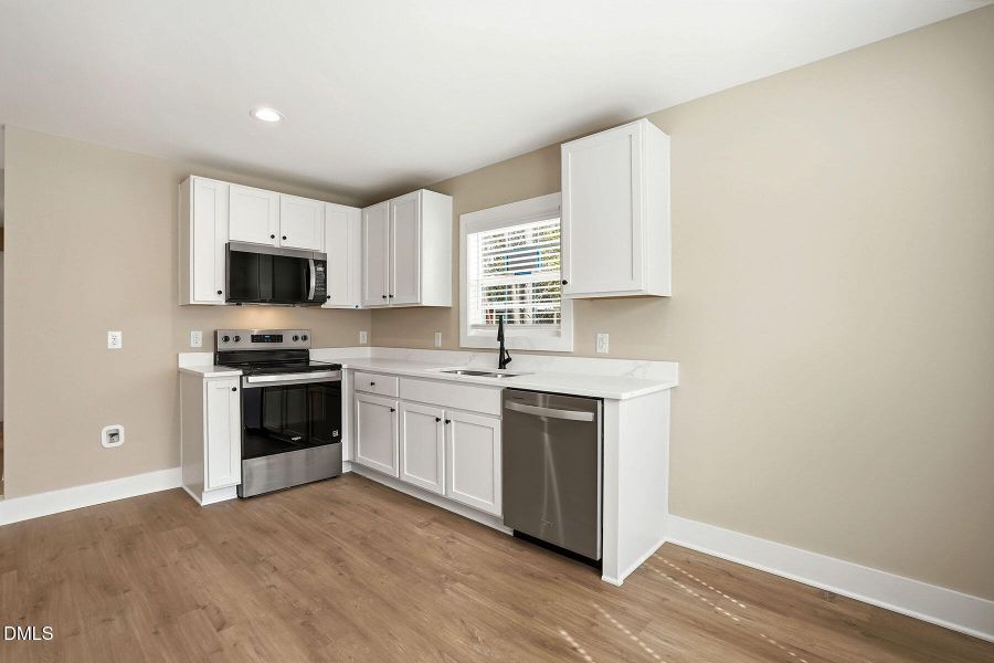 1107 N John St-29 1107 N John St-29