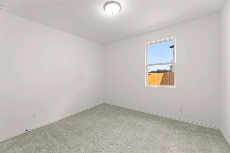 Spacious, unfurnished interior of a new home in Monticello Park, Princeton (Image 15).