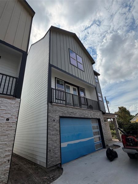 Image 10 of a home in . Image 10 of a home in .