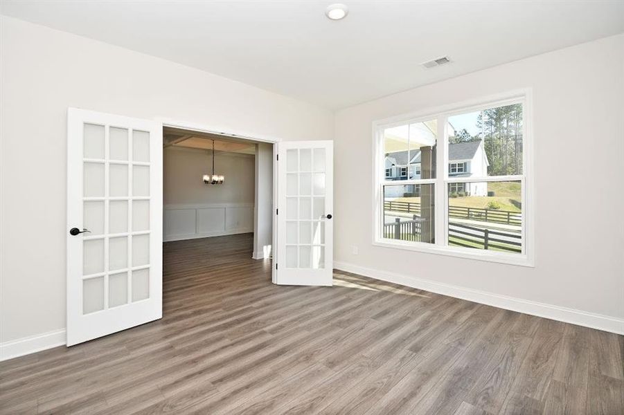 Spacious, unfurnished interior of a new home in , Dallas (Image 56).