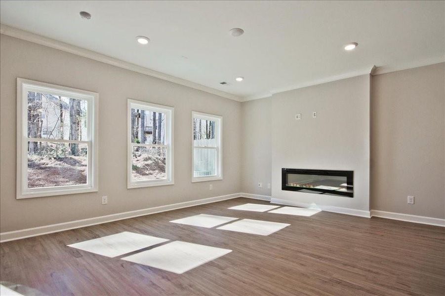 Spacious, unfurnished interior of a new home in River Walk Place, Lawrenceville (Image 28).