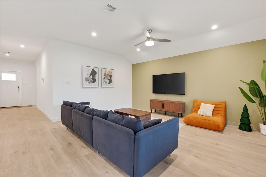 Furnished interior view inside a new home in , Fulshear (Image 8).