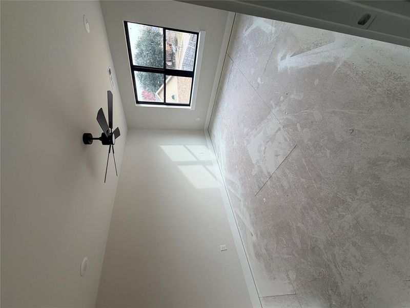 Image 17 of a home in .