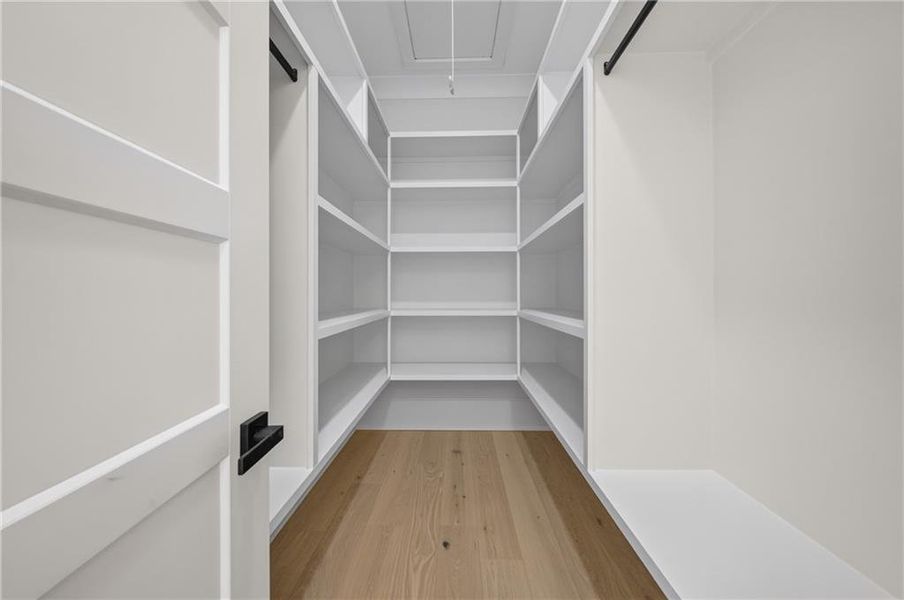 Spacious, unfurnished interior of a new home in , Monroe (Image 63).