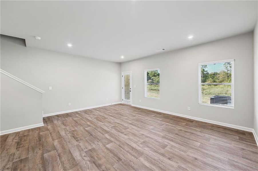 Spacious, unfurnished interior of a new home in Village Green, Adairsville (Image 13).