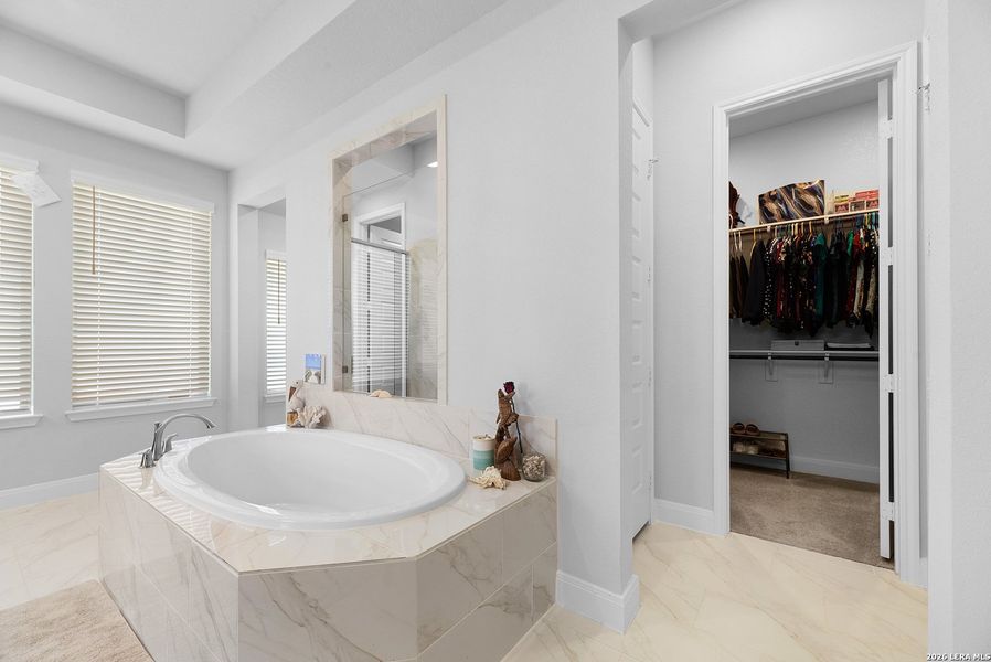 Furnished interior view inside a new home in Meadows of Mill Creek, Seguin (Image 8).