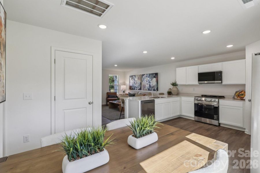 Furnished interior view inside a new home in Riverdale Hills, Spartanburg (Image 9). Furnished interior view inside a new home in Riverdale Hills, Spartanburg (Image 9).