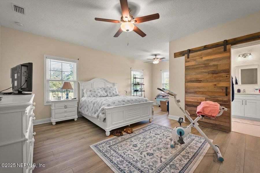 Furnished interior view inside a new home in , Callahan (Image 7).