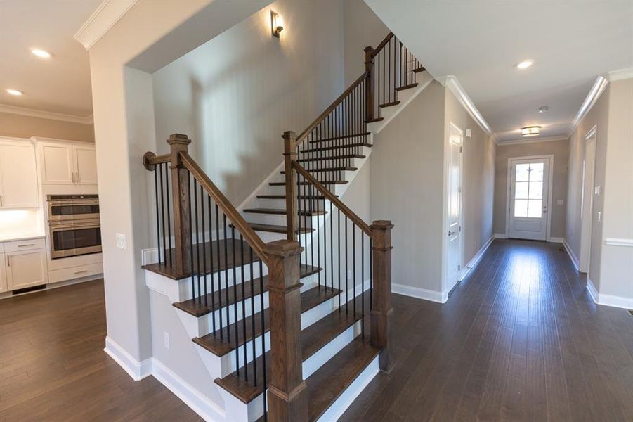 Spacious, unfurnished interior of a new home in Waterhaven, Cumming (Image 33).