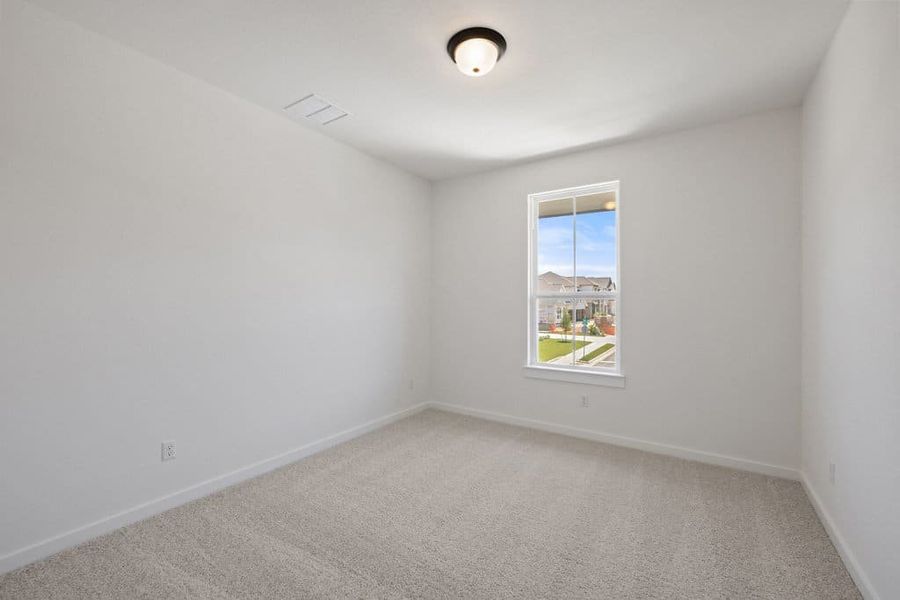 Spacious, unfurnished interior of a new home in Lariat, Liberty Hill (Image 47).