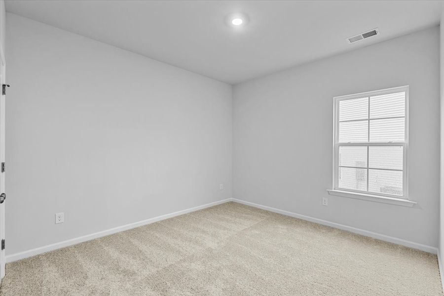 Spacious, unfurnished interior of a new home in Fieldstone, Lexington (Image 36). Spacious, unfurnished interior of a new home in Fieldstone, Lexington (Image 36).