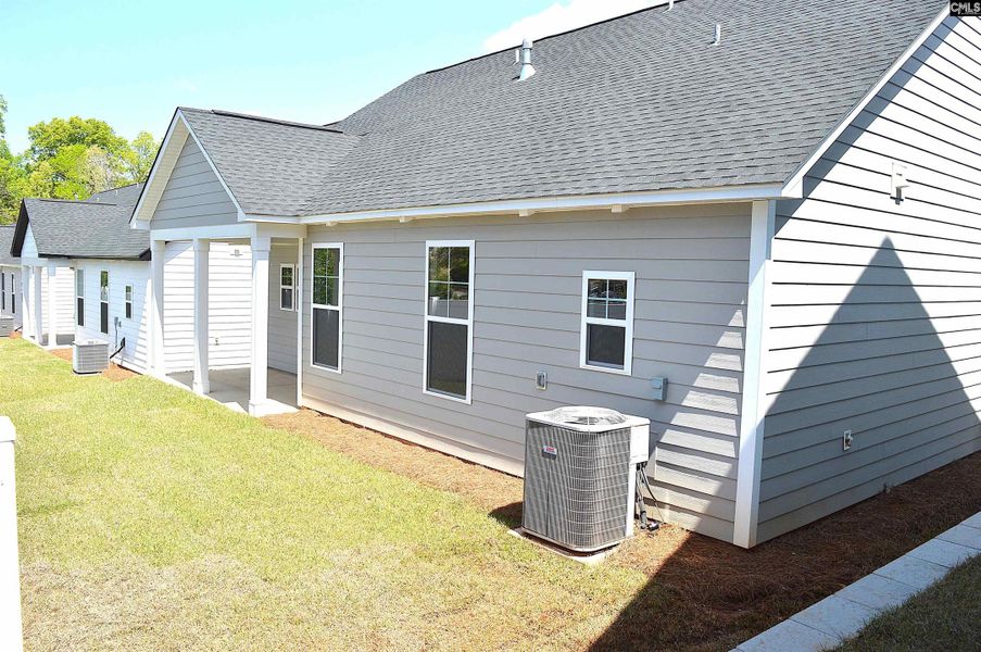 Exterior details and patio area of a home in Bickley Station, Irmo (Image 4).