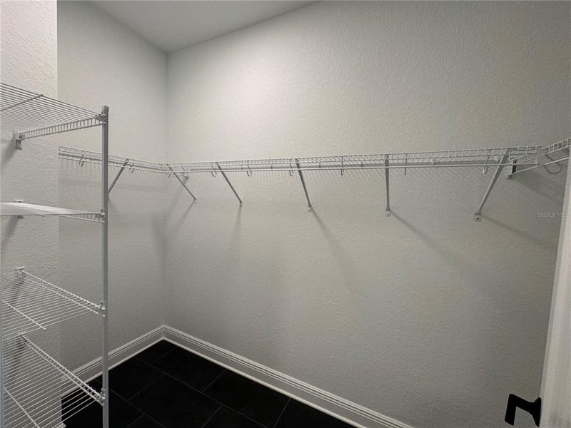 Spacious, unfurnished interior of a new home in Vistera of Venice, Nokomis (Image 19).