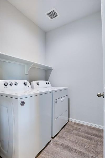 Furnished interior view inside a new home in , Fort Worth (Image 6).