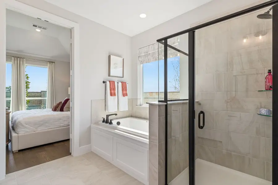 Plan 1542 Main Bathroom Representative Photo by American Legend Homes Plan 1542 Main Bathroom Representative Photo by American Legend Homes