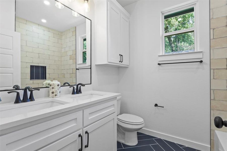 Furnished interior view inside a new home in , Mabank (Image 11). Furnished interior view inside a new home in , Mabank (Image 11).