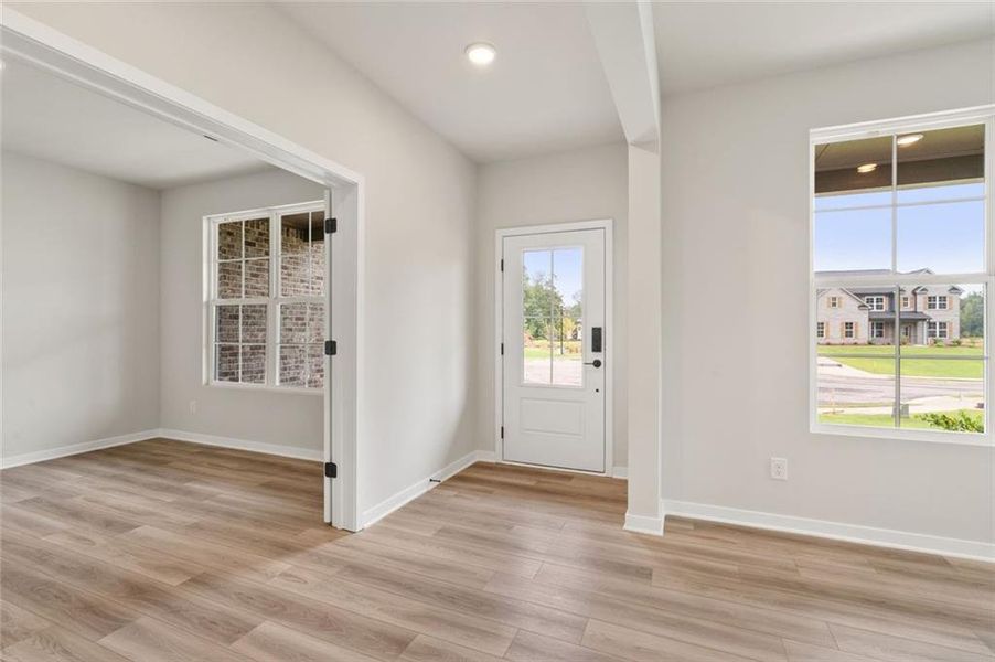 Spacious, unfurnished interior of a new home in Windsong Estates, McDonough (Image 22).