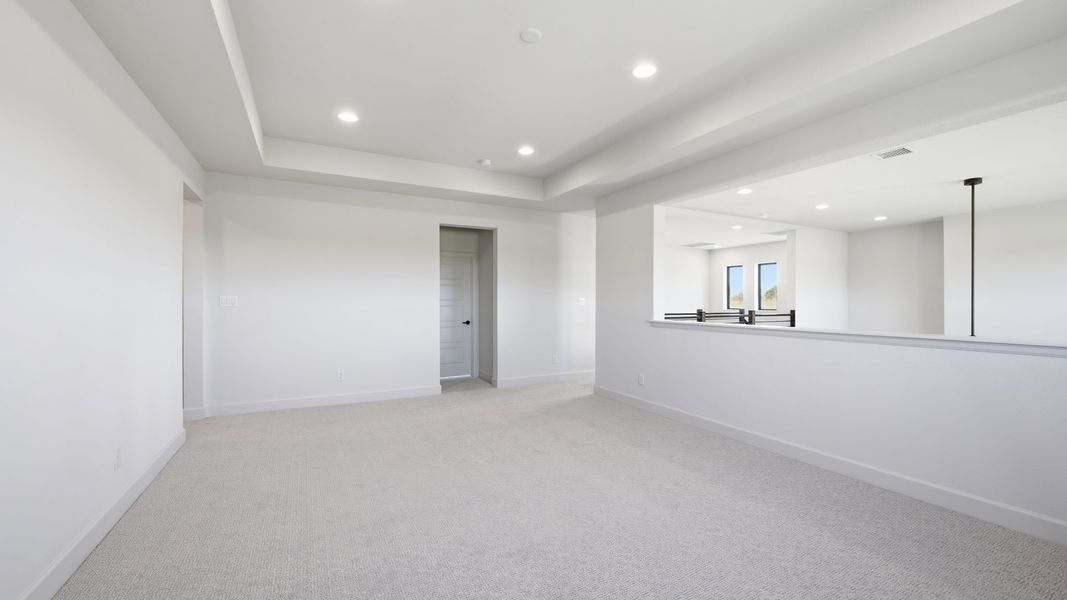 Spacious, unfurnished interior of a new home in Bristol Valley, Heath (Image 20).