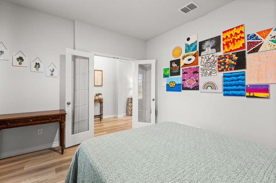 Furnished interior view inside a new home in Foxborough, Waco (Image 16).