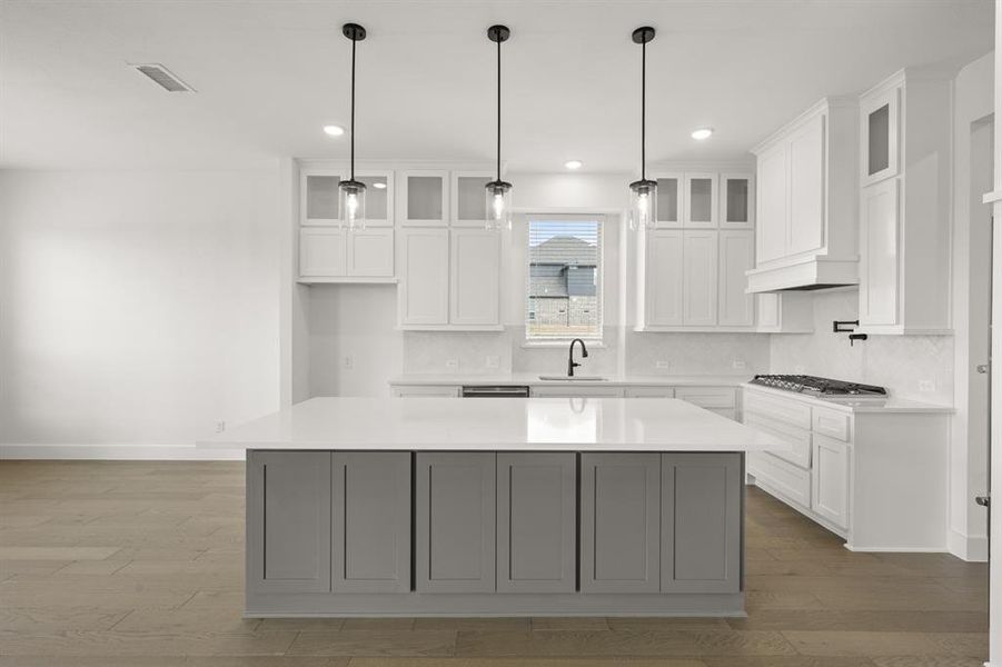 291 Cheyenne Mountain- Kitchen-1