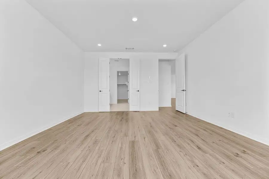 1001 Thunderhead  - Ready Now!