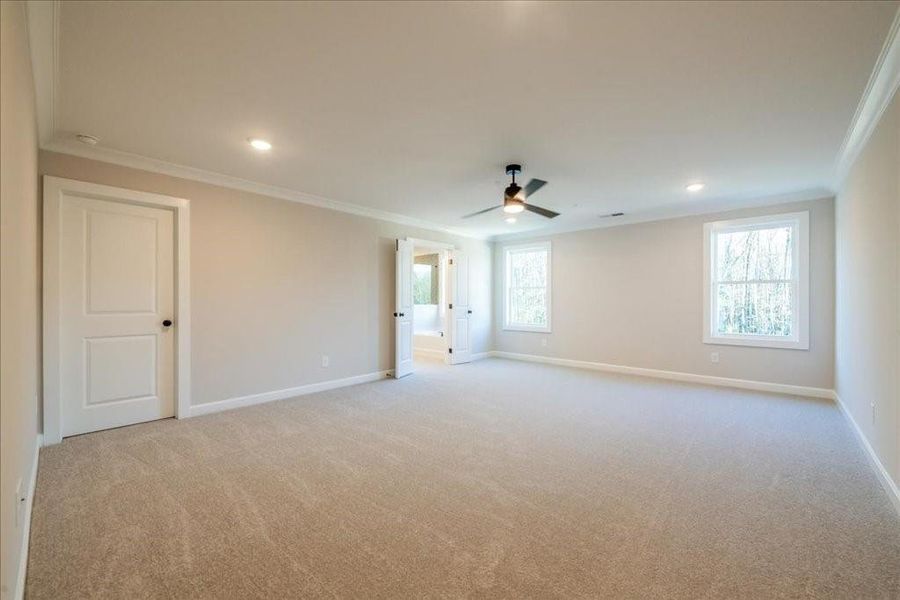 Spacious, unfurnished interior of a new home in Autumn Brook, Canton (Image 20).