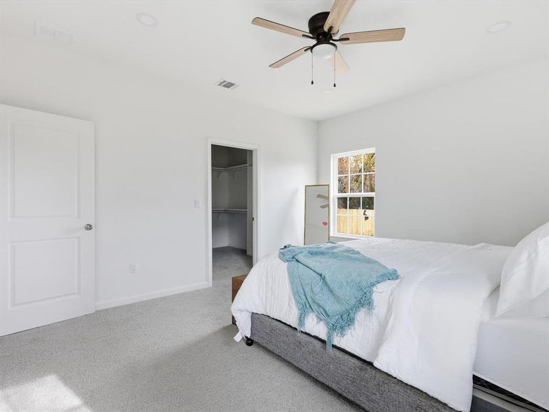 Furnished interior view inside a new home in , Fort Worth (Image 19).