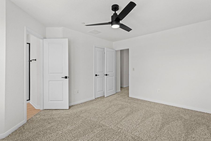 Spacious, unfurnished interior of a new home in Avery Centre, Round Rock (Image 24). Spacious, unfurnished interior of a new home in Avery Centre, Round Rock (Image 24).
