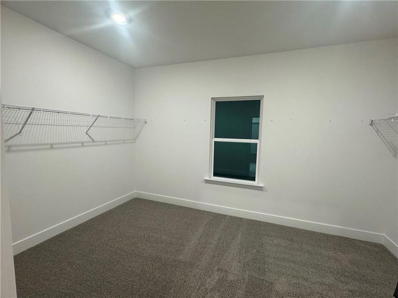 Spacious, unfurnished interior of a new home in The Fields of Walnut Creek, Pendergrass (Image 15).