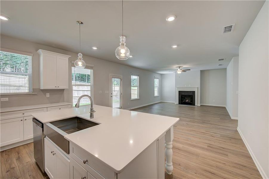 Furnished interior view inside a new home in Hamilton Lakes, Lawrenceville (Image 10). Furnished interior view inside a new home in Hamilton Lakes, Lawrenceville (Image 10).