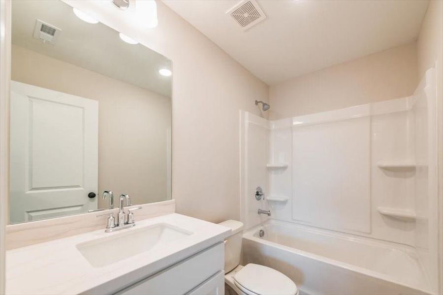 Furnished interior view inside a new home in Cherokee Township, Acworth (Image 14).