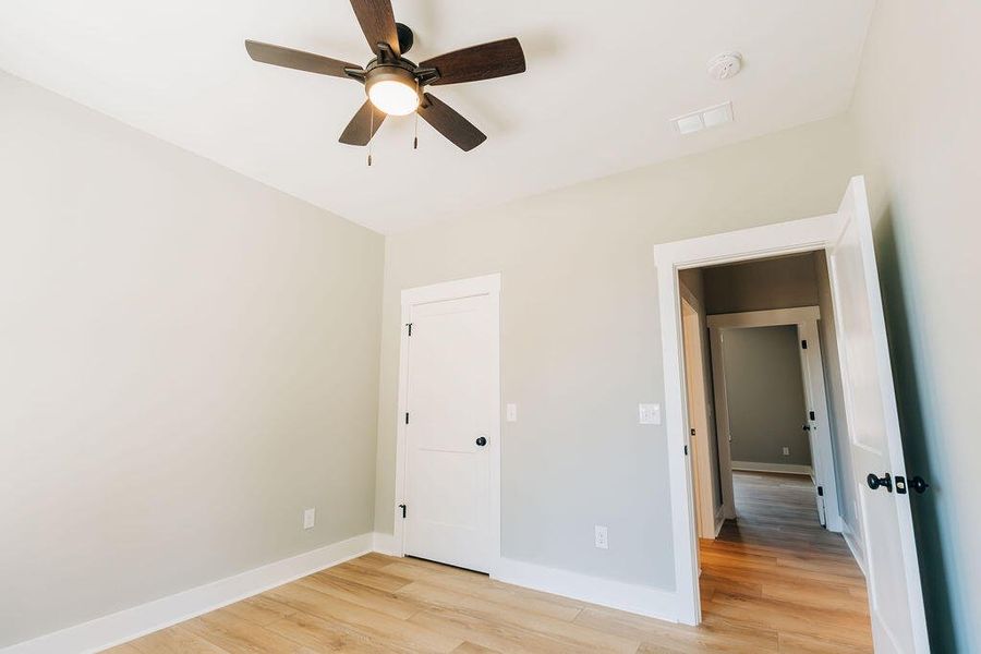 Spacious, unfurnished interior of a new home in , Walterboro (Image 42). Spacious, unfurnished interior of a new home in , Walterboro (Image 42).