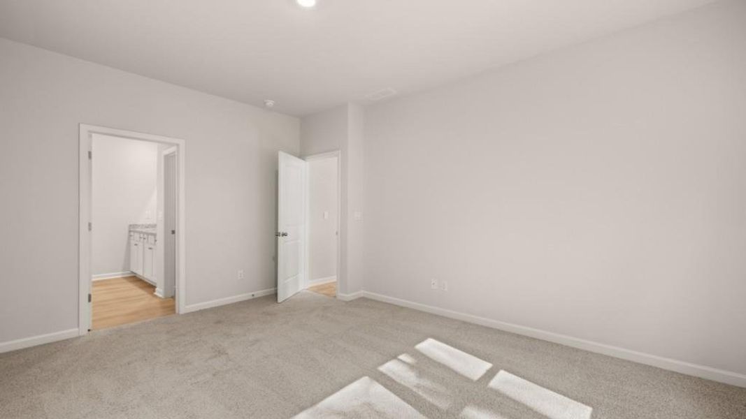 Spacious, unfurnished interior of a new home in Fairhaven, Lithia Springs (Image 21). Spacious, unfurnished interior of a new home in Fairhaven, Lithia Springs (Image 21).