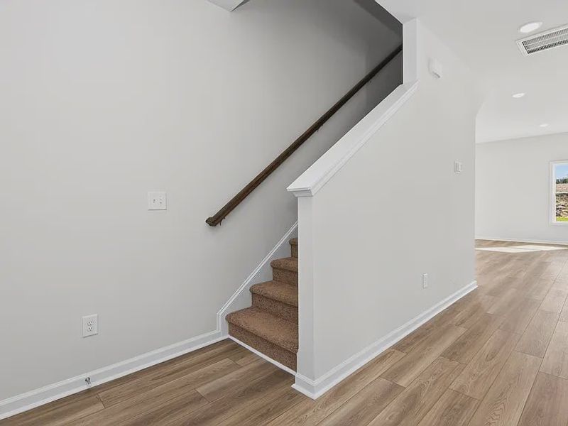 Spacious, unfurnished interior of a new home in Portrait Hills, Aiken (Image 6).