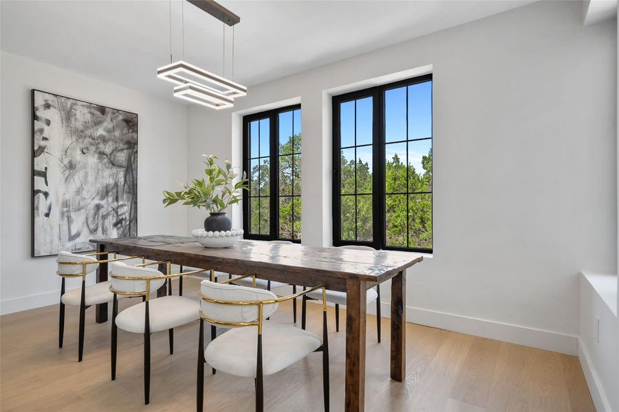 Furnished interior view inside a new home in , Lago Vista (Image 10).