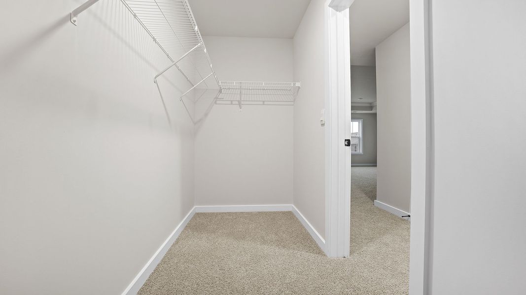 Spacious, unfurnished interior of a new home in Adams Glen, Greenville (Image 31).