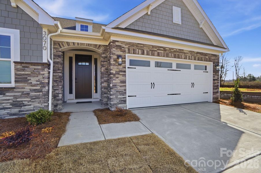 Lot 4 features an Avery F floorplan