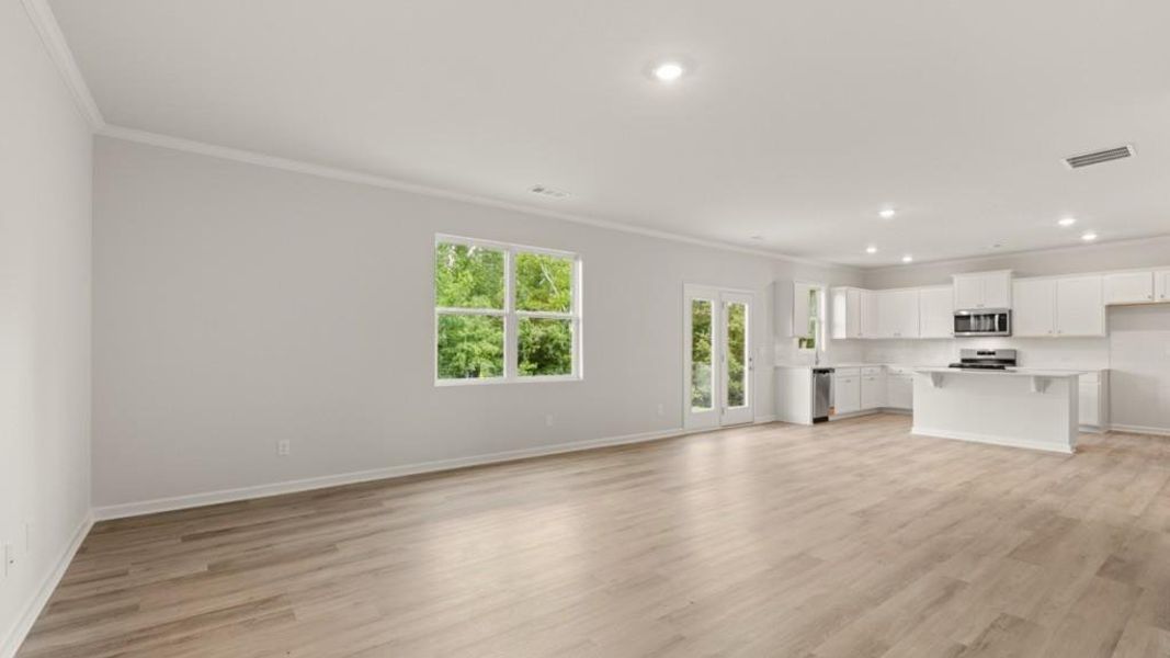 Spacious, unfurnished interior of a new home in Lost Creek, Dallas (Image 20). Spacious, unfurnished interior of a new home in Lost Creek, Dallas (Image 20).