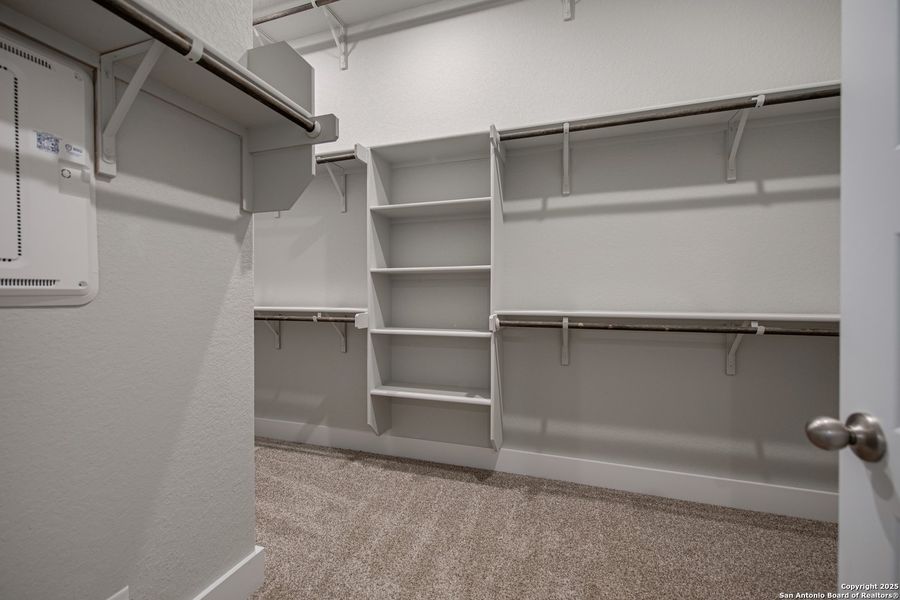 Image 20 of a home in Buffalo Crossing – New Phase Now Preselling. Image 20 of a home in Buffalo Crossing – New Phase Now Preselling.