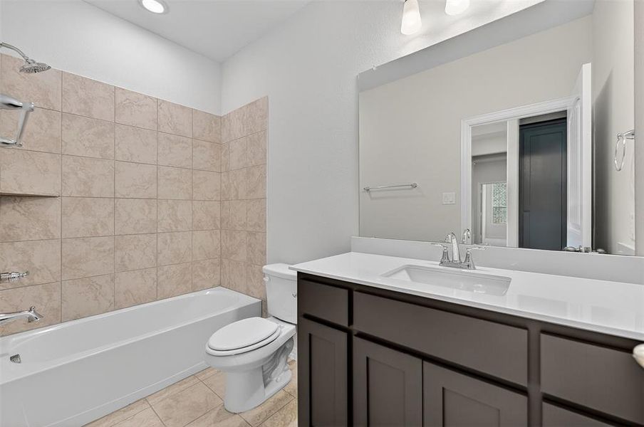 Furnished interior view inside a new home in Liberty Pointe, Gainesville (Image 9).