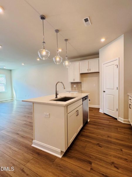 HVM118 side view of kitchen