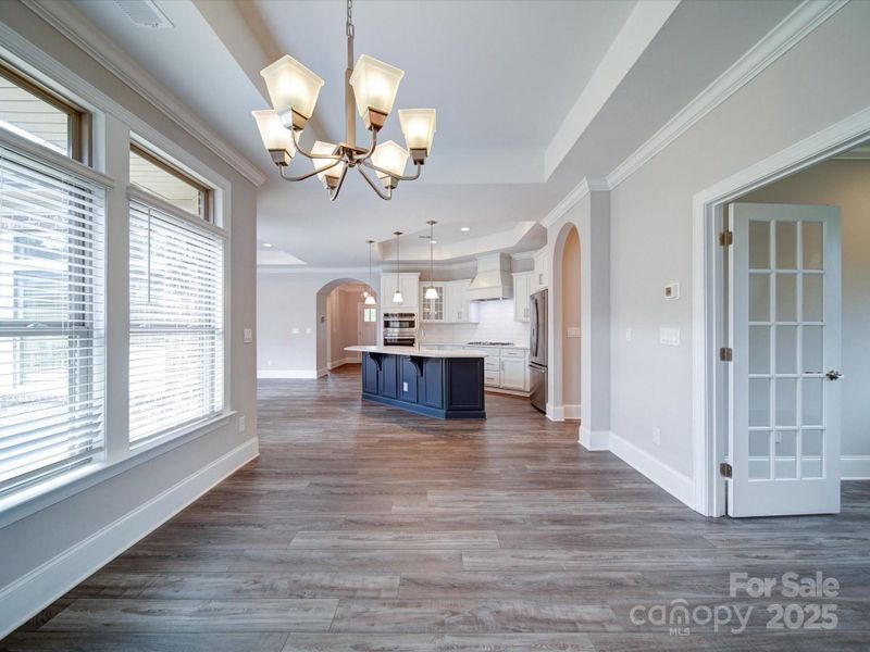 Spacious, unfurnished interior of a new home in The Courtyards on New Hope, Gastonia (Image 16).