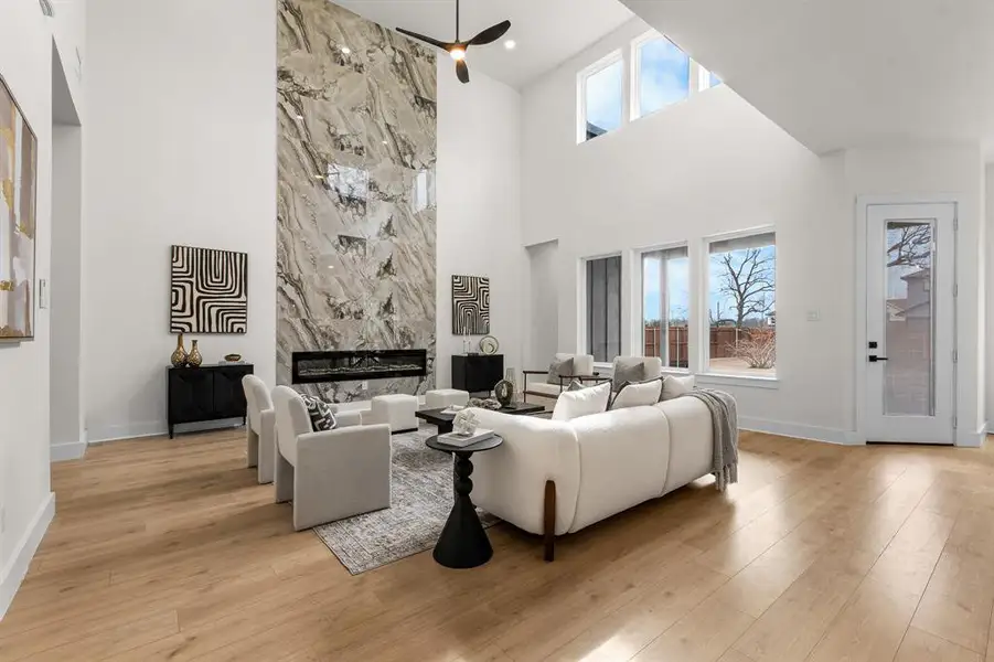 Furnished interior view inside a new home in , Dallas (Image 18). Furnished interior view inside a new home in , Dallas (Image 18).