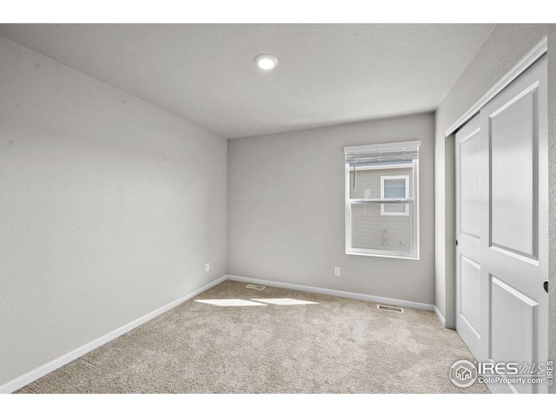 Spacious, unfurnished interior of a new home in Hidden Creek, Frederick (Image 17).