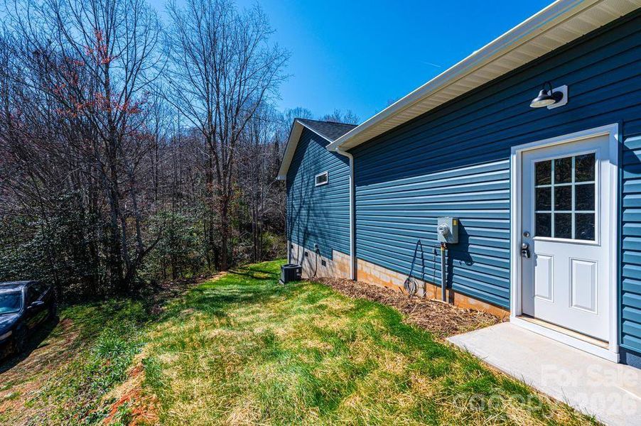 Exterior details and patio area of a home in , Hickory (Image 4).