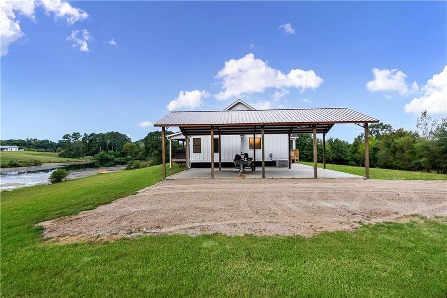 Exterior details and patio area of a home in , Ranger (Image 30).