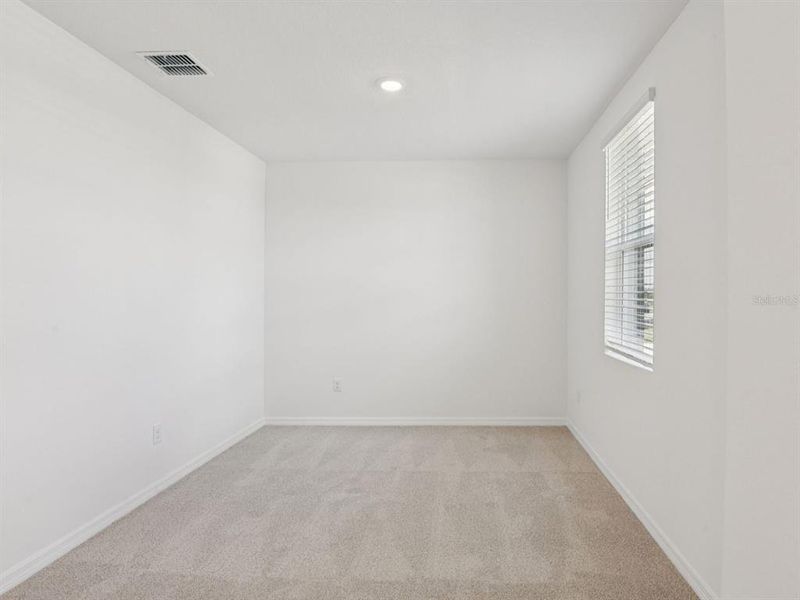 Spacious, unfurnished interior of a new home in Benton Hills - Classic Series, Brooksville (Image 14).